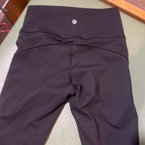 Lululemon cropped align pants size 6